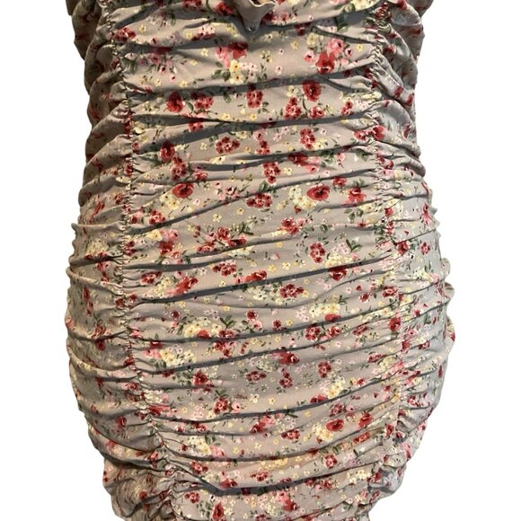 ASTR Shirred Flutter Floral Feminine Summer Party Ruched Mini Dress Size Small - Picture 8 of 11